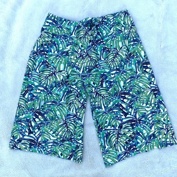 J. Jill Pants - J. Jill knit capris botanical print PL